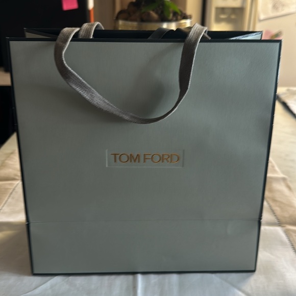 TOM FORD✨ 🌟✨Luxury Designer Bags and Boxes for Sale!✨🌟 - Picture 10 of 12